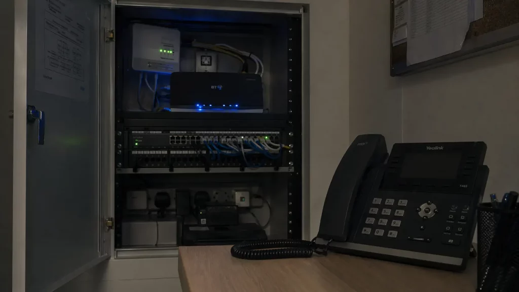 Office phones reliant on broadband lose service when the router loses power